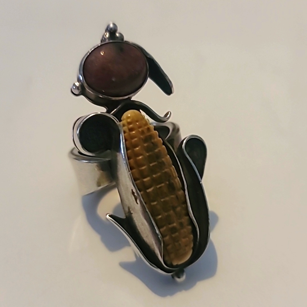 Buddy Lee Sterling Silver carved corn ring
